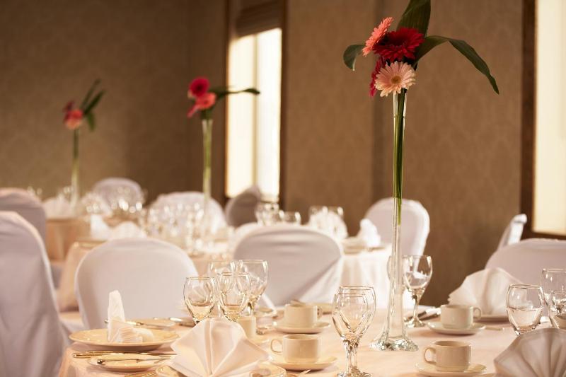 Lord Elgin Hotel - image 2