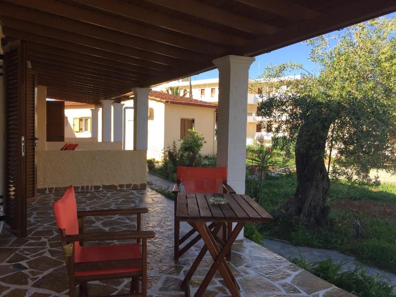 Studio Apartment image 2