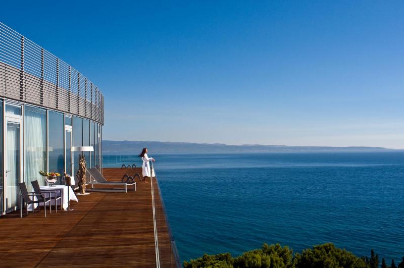 Penthouse Suite with Panoramic Sea View and Terrace image 2