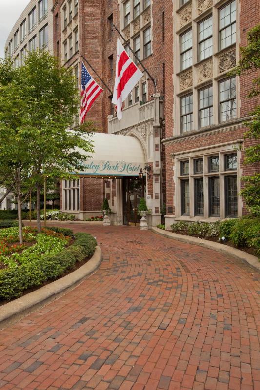 Henley Park Hotel - image 3
