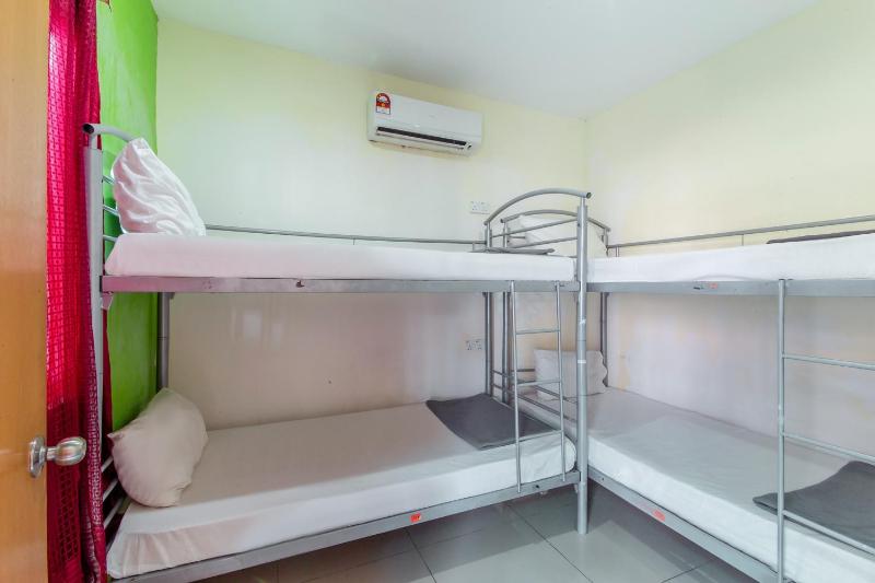Single Bed in Male Dormitory Room image 3