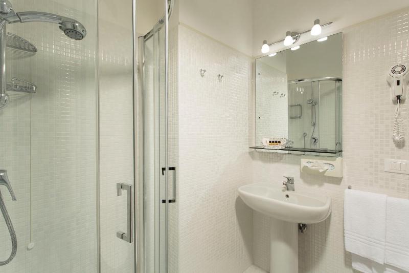 Triple Room image 4