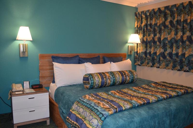 Sun Viking Lodge - Daytona Beach - image 9