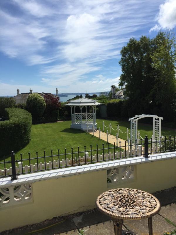Nethway Hotel - image 38