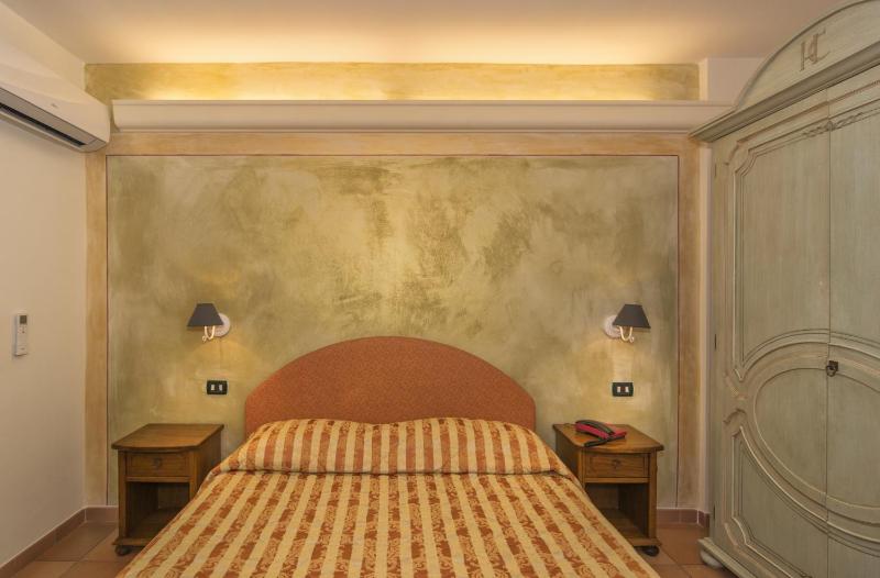 Single Room image 1