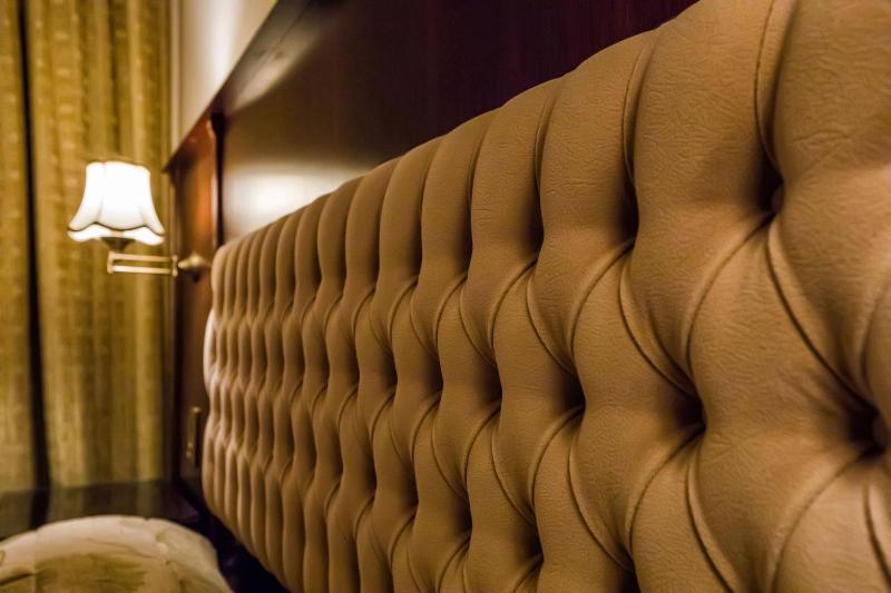 Executive Room image 2