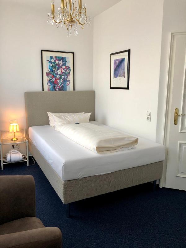 Comfort Single Room image 1