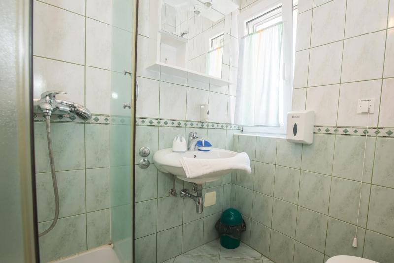Guesthouse Helena - image 36