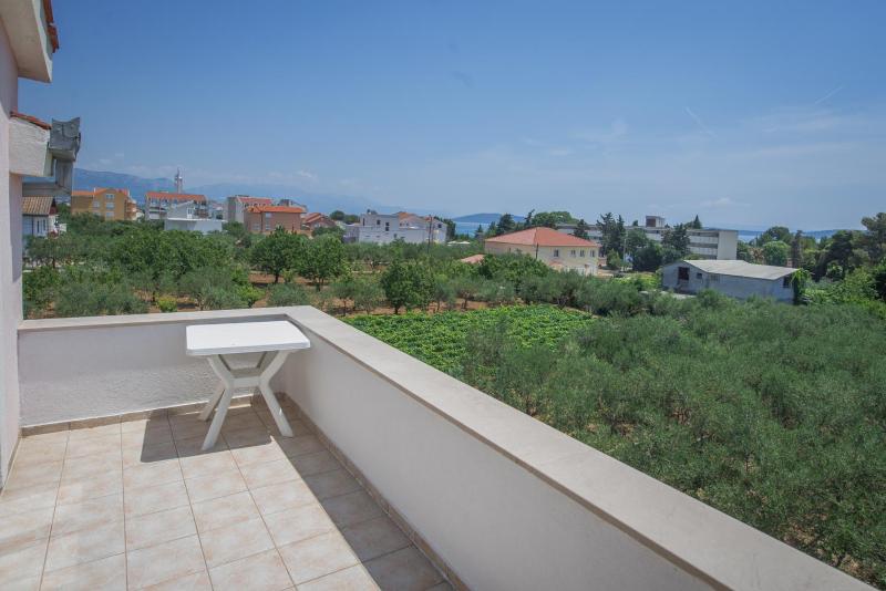 Guesthouse Helena - image 17