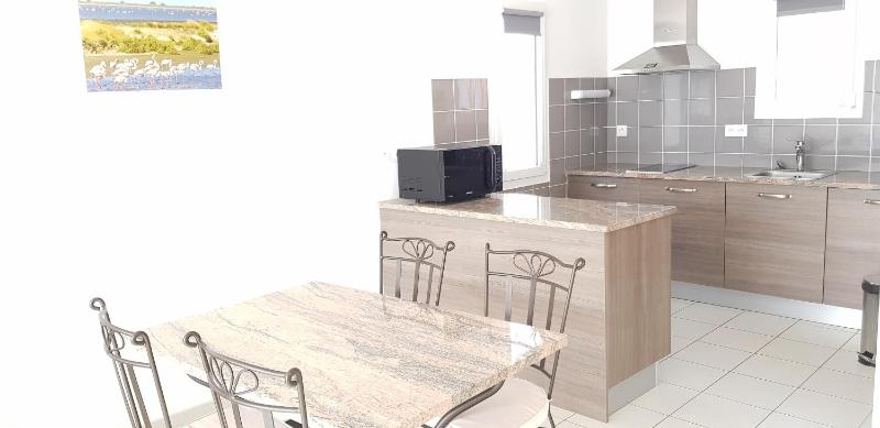 One-Bedroom Apartment (2 Adults) image 1