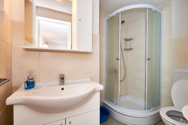 Studio Apartment with Sea View image 2