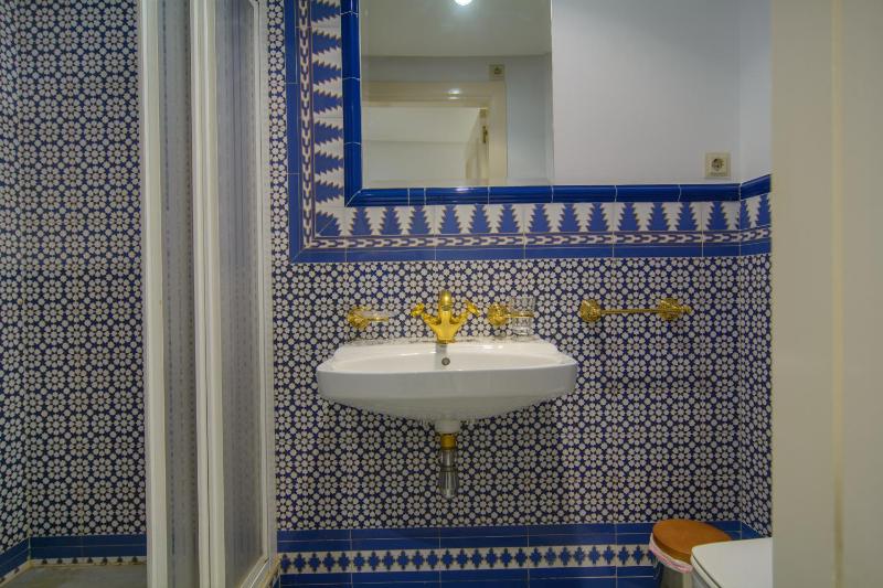 Apartment in White Pearl Beach - image 29
