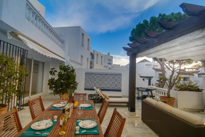 Apartment in White Pearl Beach - image 10
