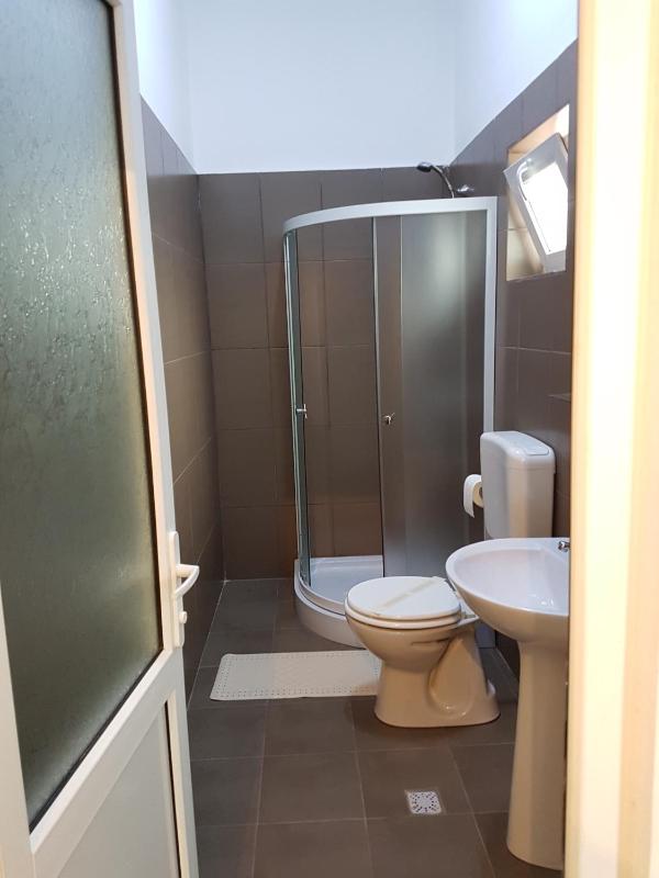 Double Room with Private Bathroom image 2