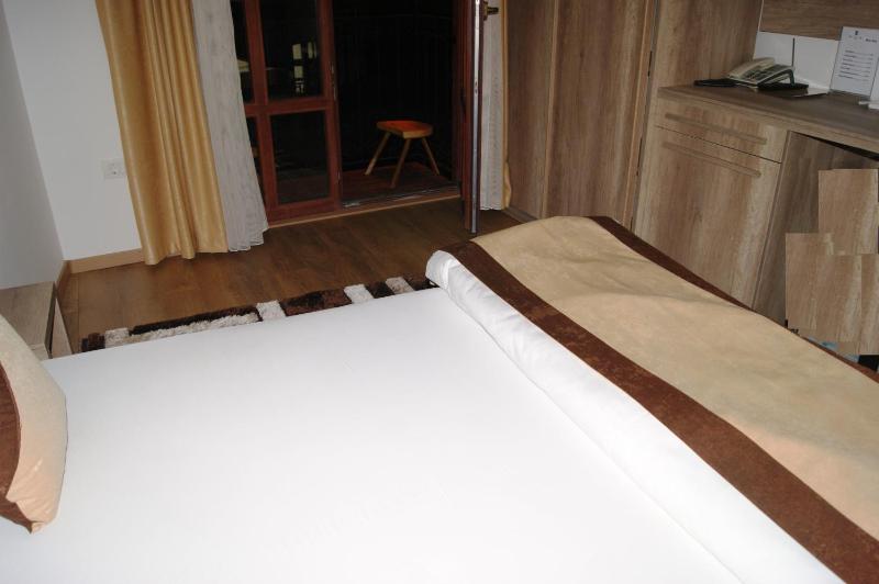 Deluxe Double Room with Castle View image 3