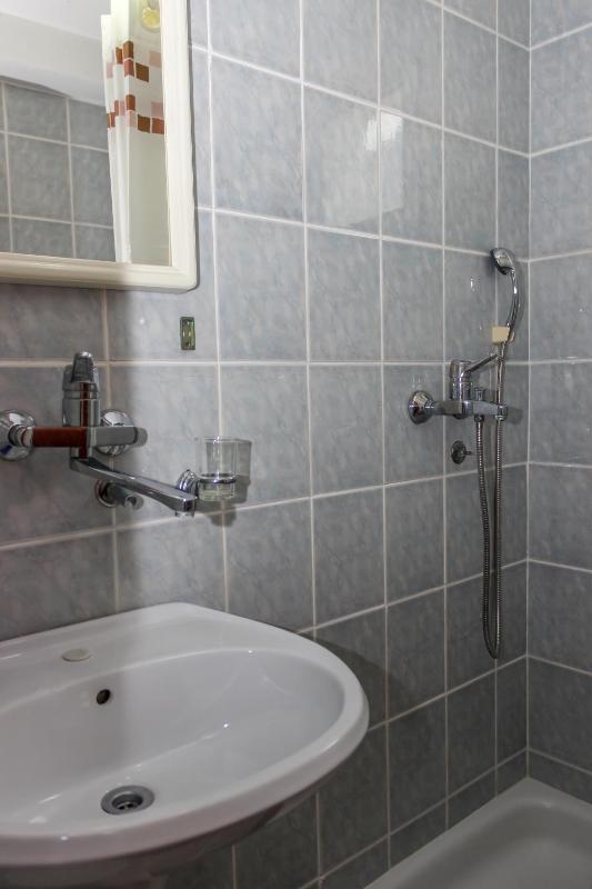 Apartment with Mountain View image 4