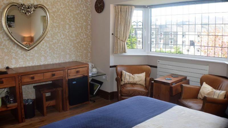 Riverside Escape - image 21