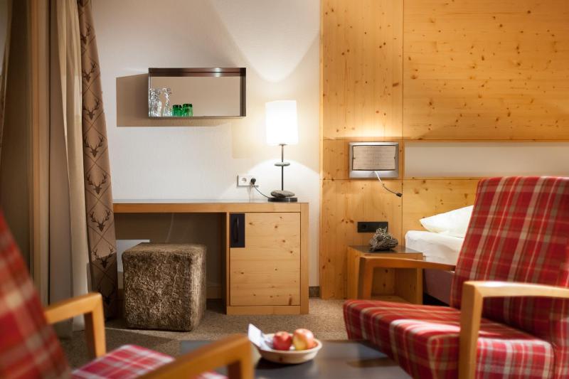 Double Room with Balcony image 1