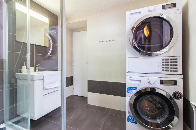 Karlova Apartment - image 15