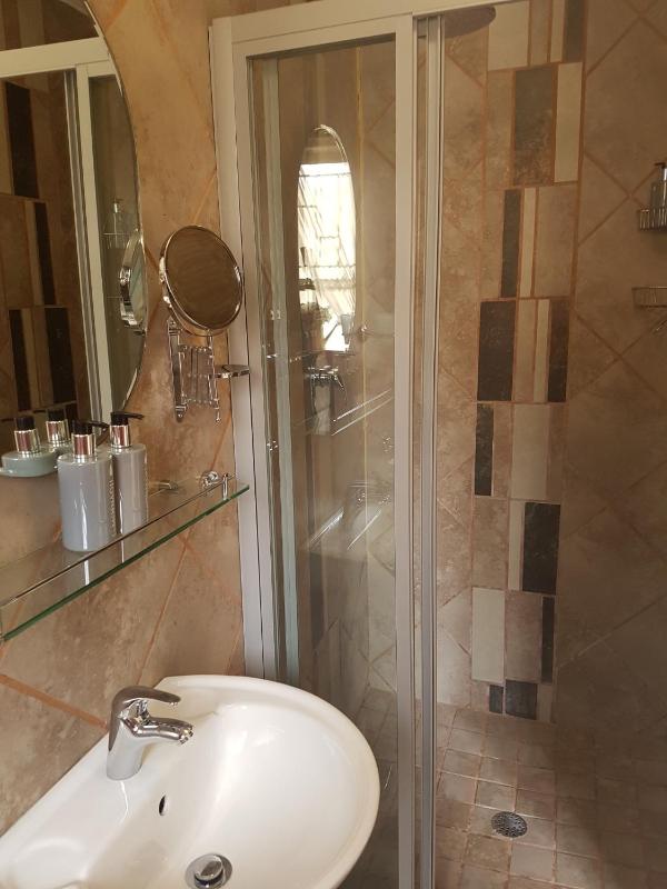 Chateau Vue Guesthouse - image 12
