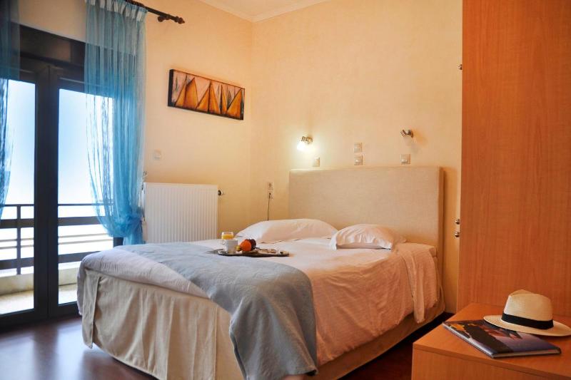 Family Room with Sea View (4 adults) image 3