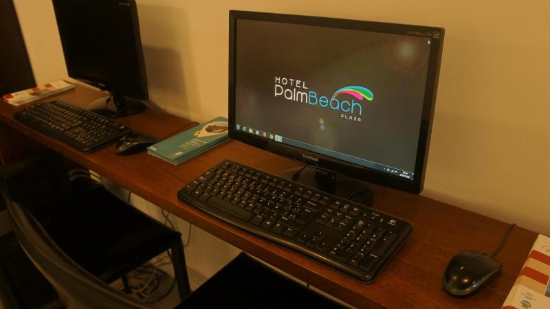Palm Beach Plaza Hotel - image 15