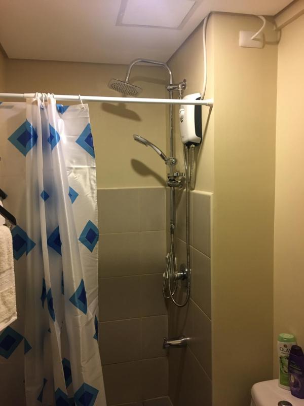 Centrio Tower Studio Unit  beside AYALA MALL -1-9 - image 6