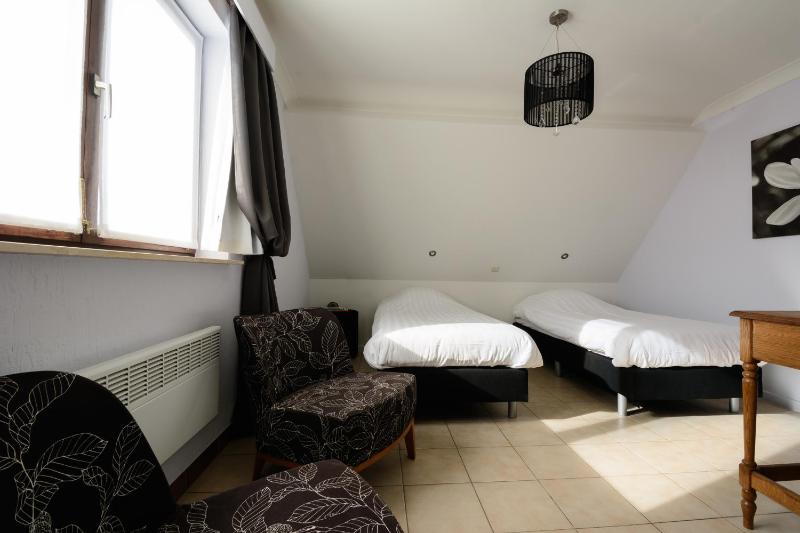 Double Room image 2