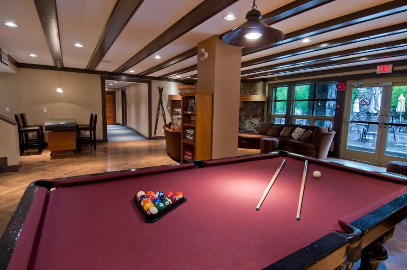 Legends Whistler by Lodging Ovations - image 31