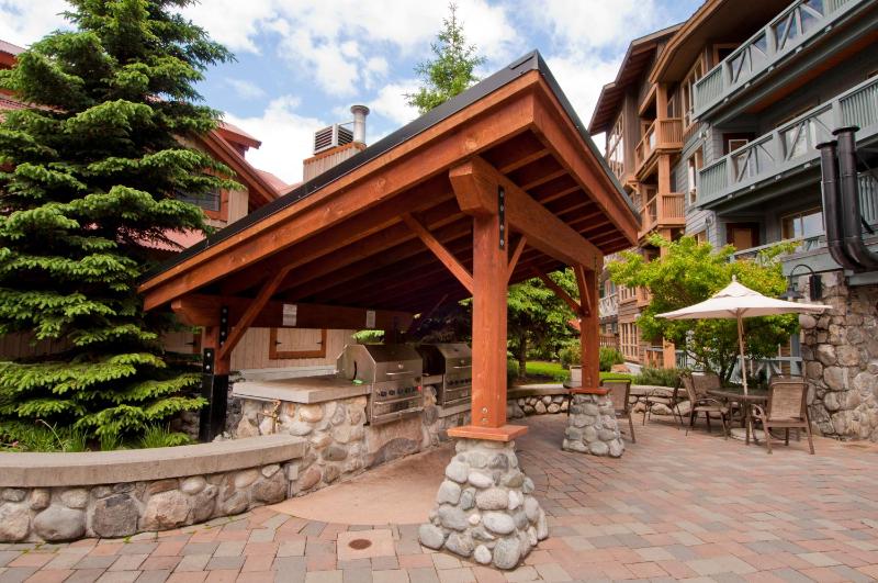 Legends Whistler by Lodging Ovations - image 25
