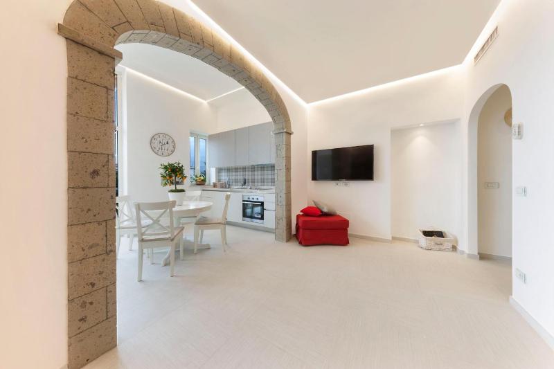 Ulisse Apartment - image 4