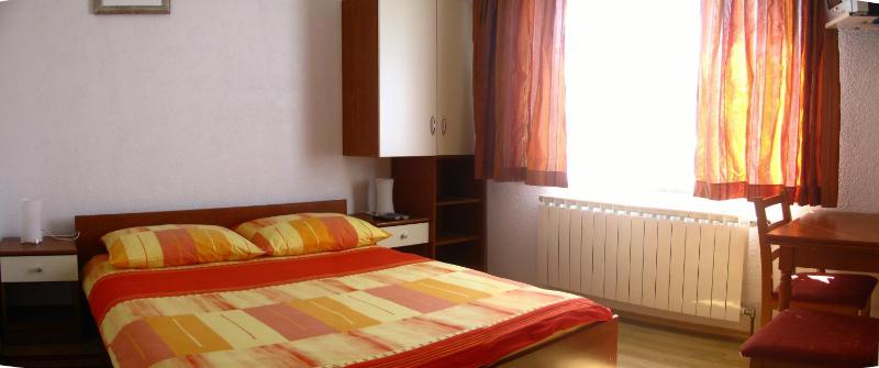 Double Room image 1