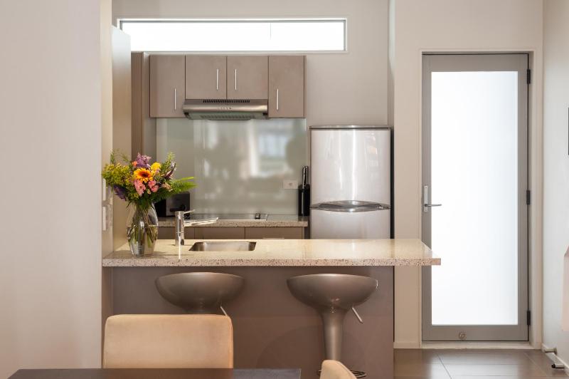 Boulcott Suites - image 5