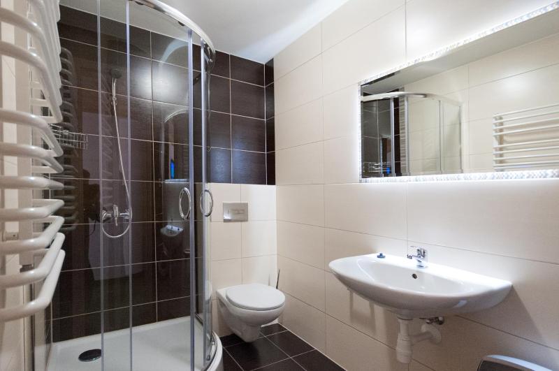 Double or Twin Room image 2