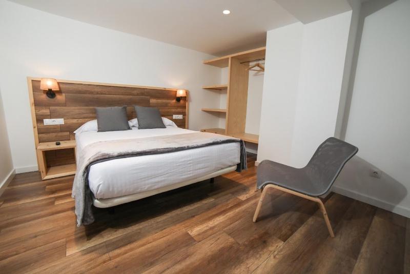 Superior Double or Twin Room image 1