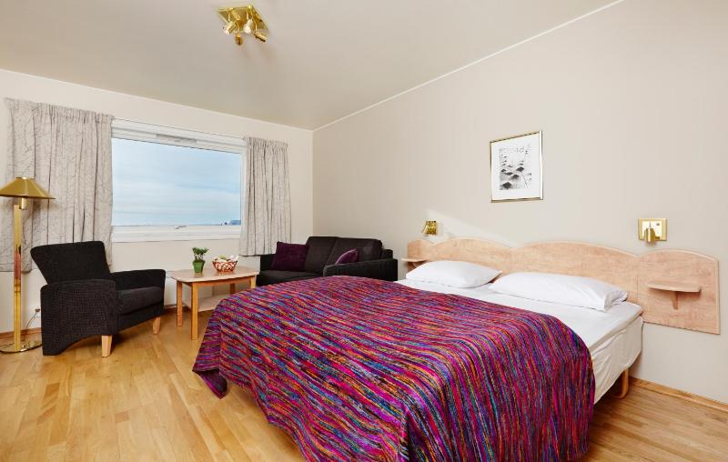 Superior Double Room image 4