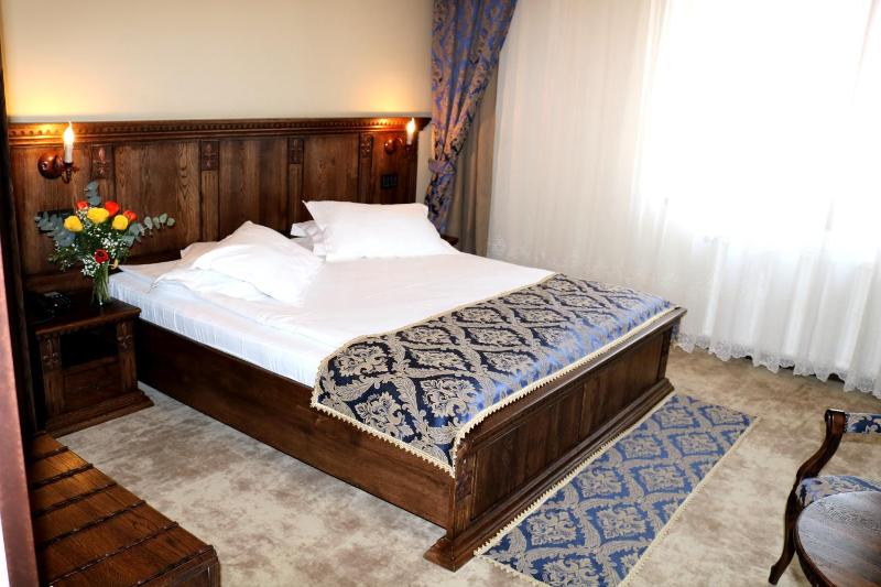 Standard Double Room image 1