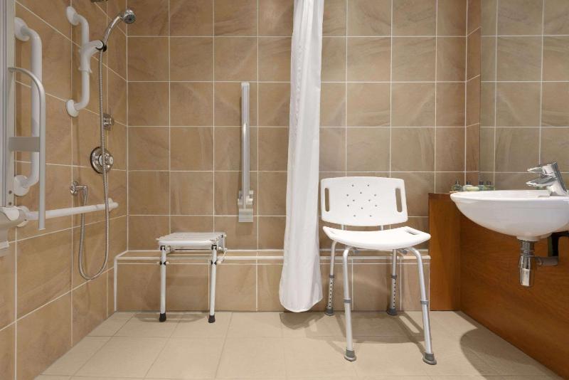 Double Accessible Room, Non-Smoking image 3