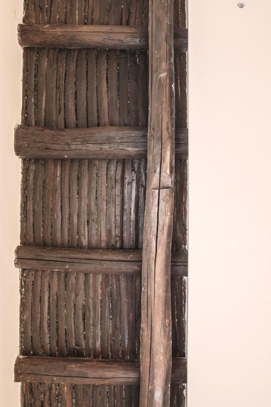 Superior King Room image 3