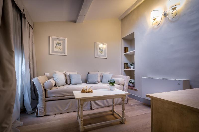 Prestige Suite image 3