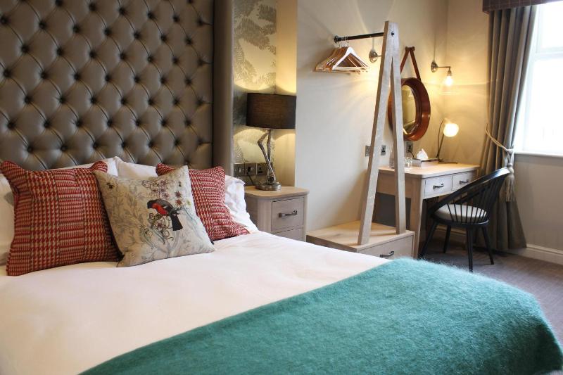 Executive Double Room- County  image 3