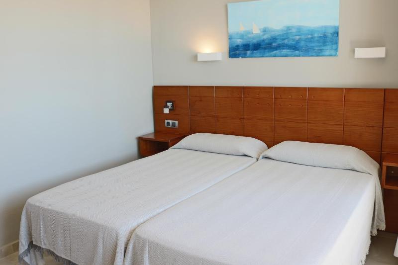 Double or Twin Room with Terrace image 2