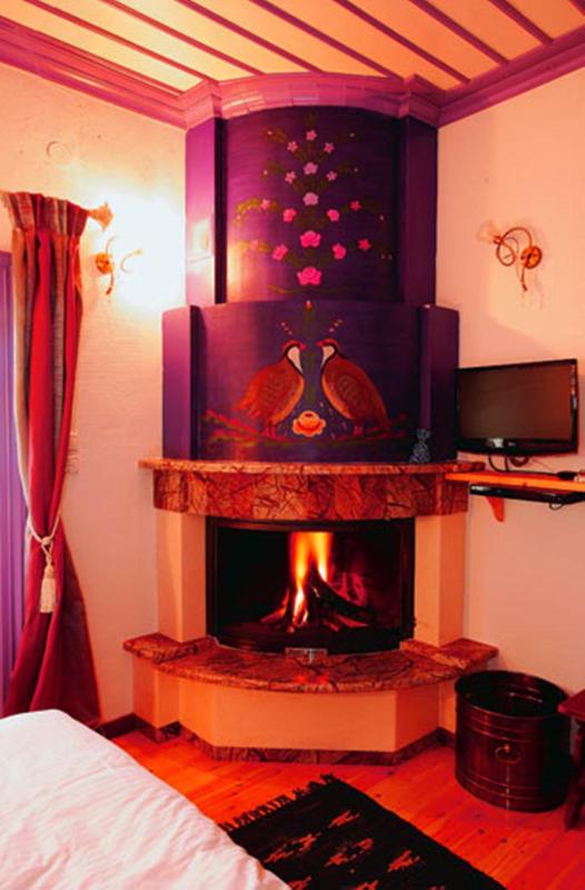 Double Room with Fireplace image 2