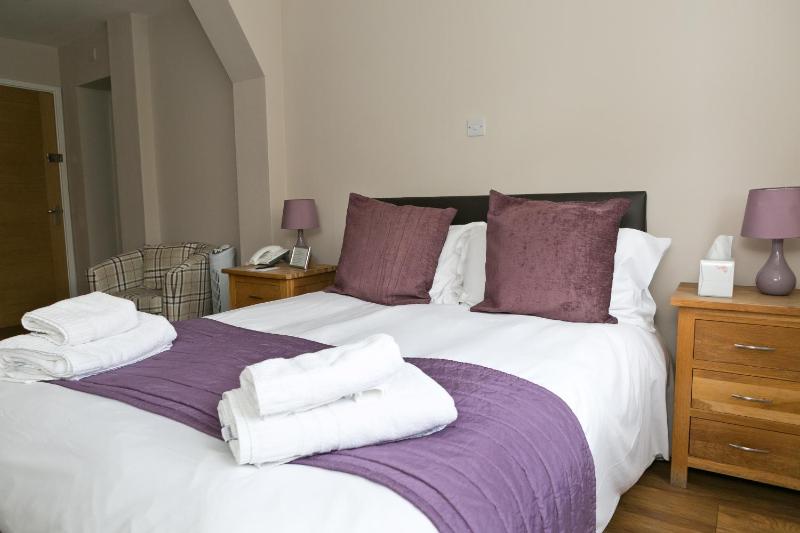 Double Room image 2