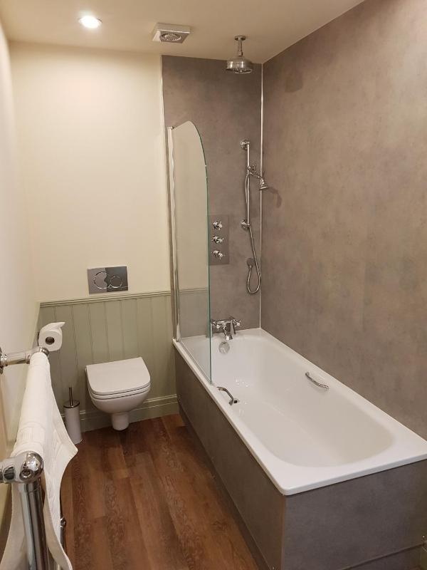 Superior Double Room image 3