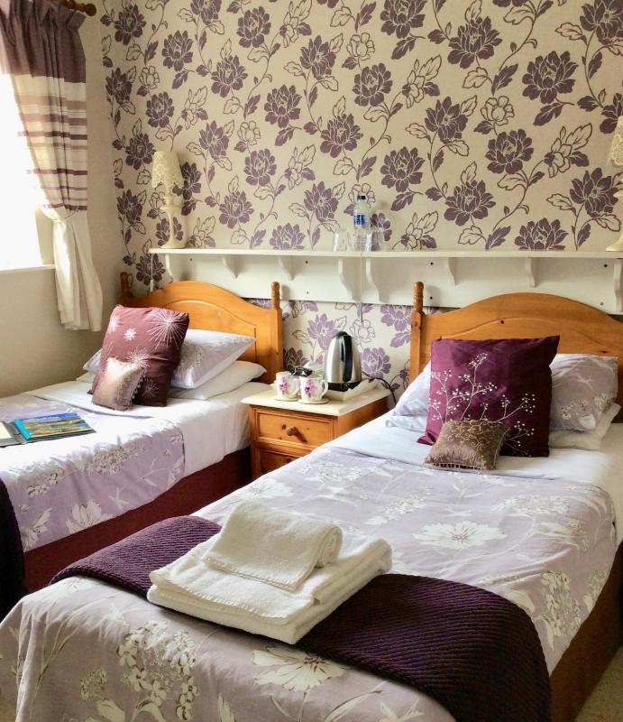 Butterwicks- Twin Standard En-suite  image 4