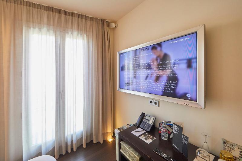 Single Room image 2