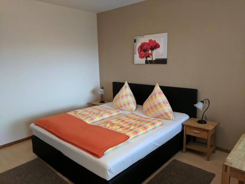 Double Room with Terrace image 2