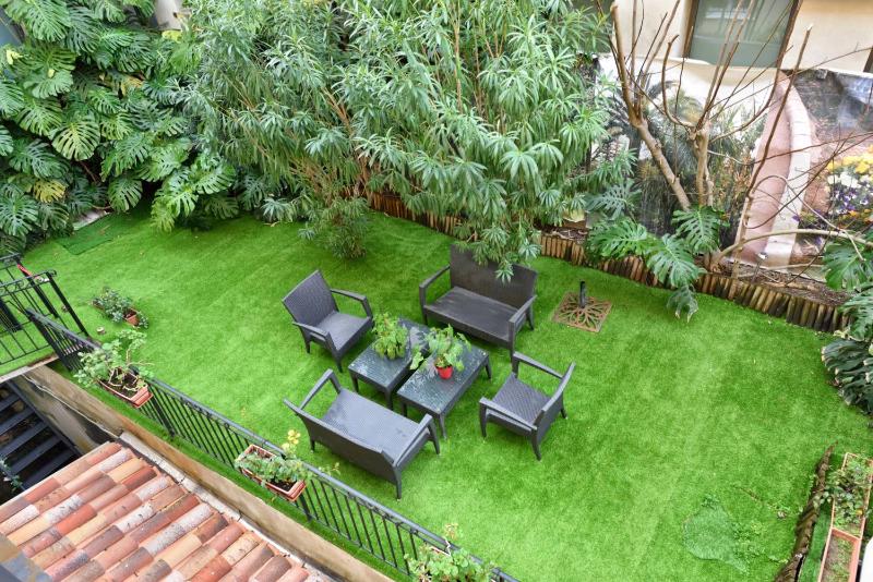 Standard Double Room with Garden View image 4