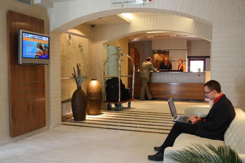 Hotel 1231 - image 36